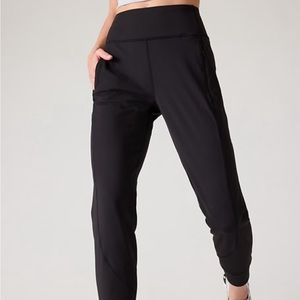 Athleta Rainier Jogger Pants - Black